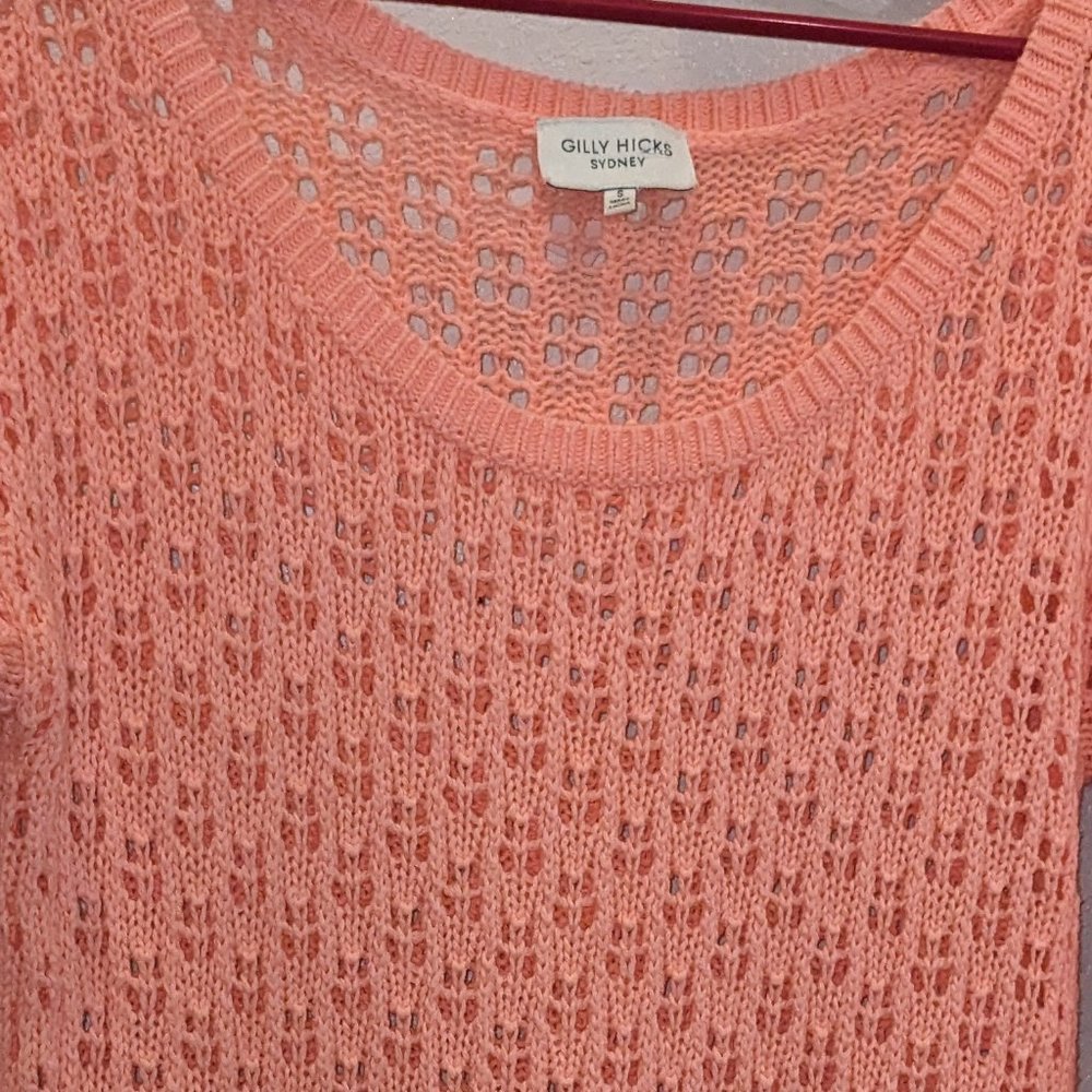 Gilly Hicks S coral knit/sweater